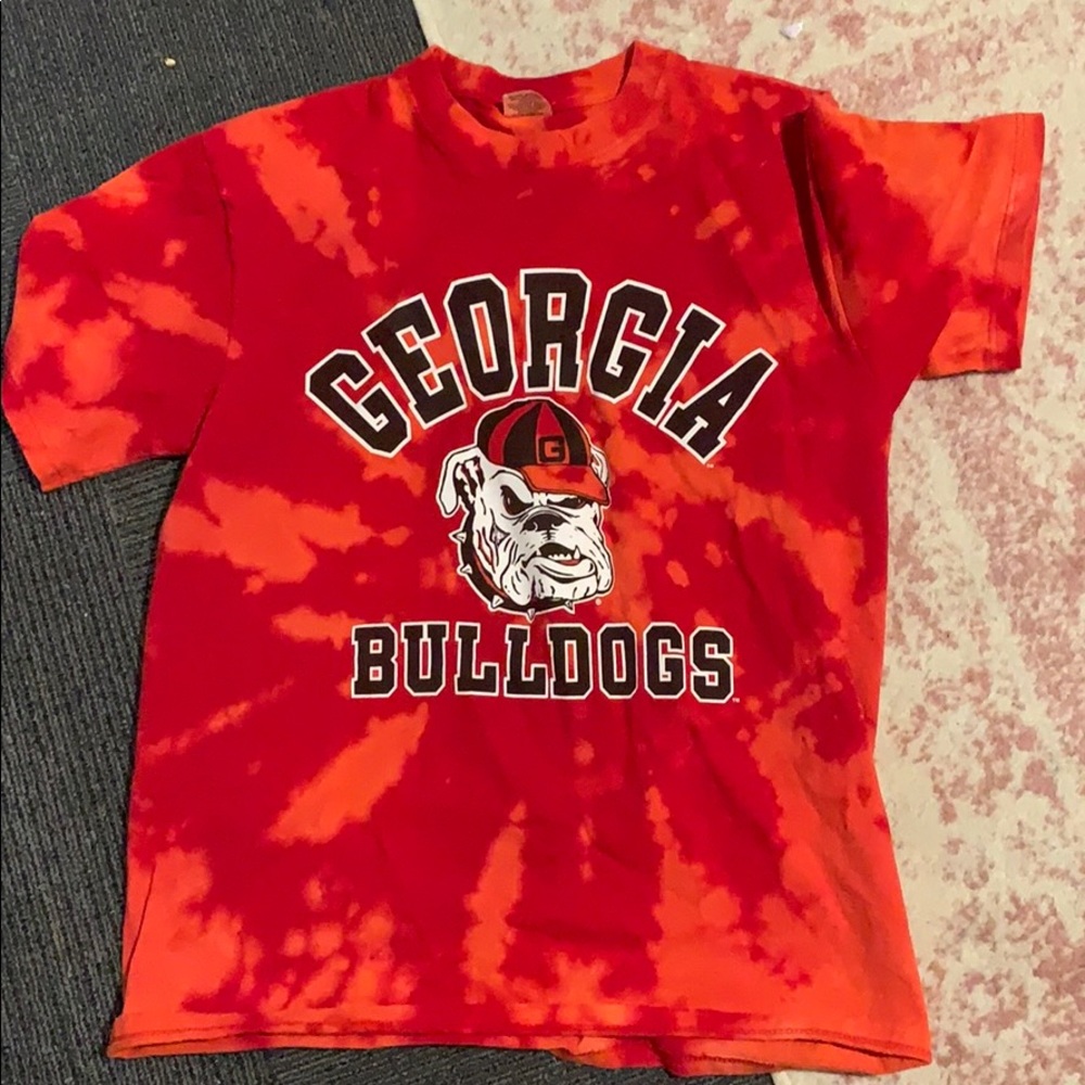 Bleach dye Georgia Bulldog shirt